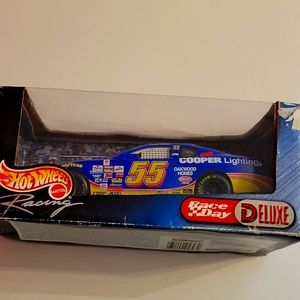 Nascar Number 55 Jesel 2000 is the date this car was made